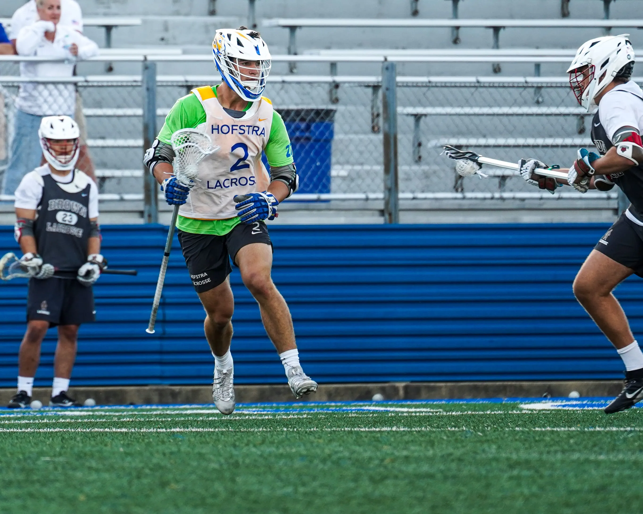 John Hicks in game action